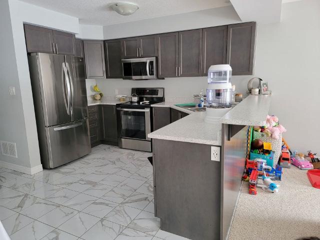 For Lease 204 Dalgleish Trail, Hamilton, Ontario