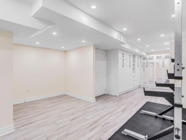 For Lease 2050 Teeside Court, Mississauga, Ontario