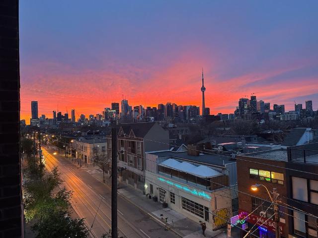 For Lease 205 Manning Avenue Unit# 408, Toronto, Ontario
