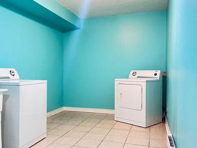 For Lease 205 Milestone Crescent, Aurora, Ontario