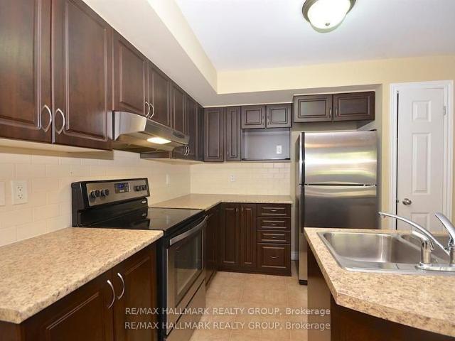 For Lease 205 BLUESTONE Private Unit# 2, Orleans Cumberland and Area, Ontario