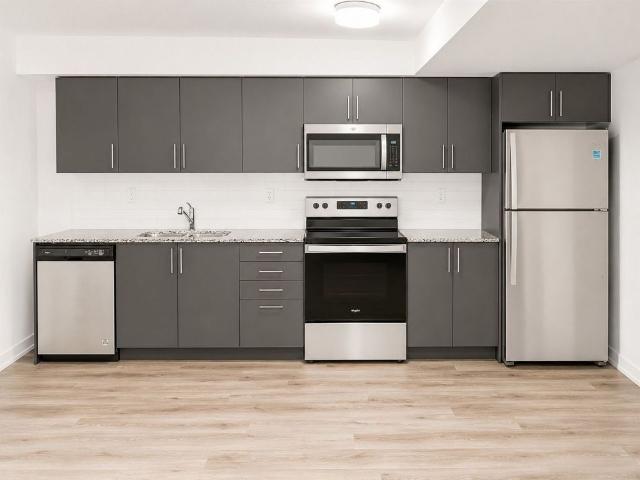 For Lease 205 West Oak Lane Unit# 32, Kitchener, Ontario