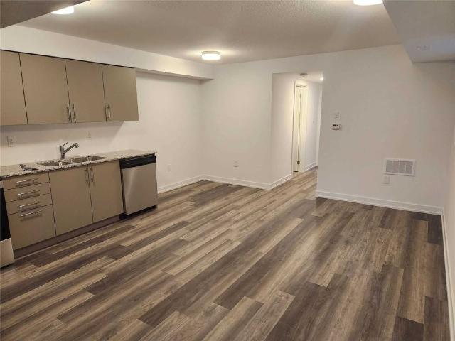 For Lease 205 West Oak Trail Unit# 29, Kitchener, Ontario