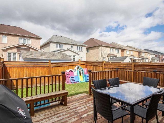 For Lease 206 Meadowhawk Trail, Bradford West Gwillimbury, Ontario