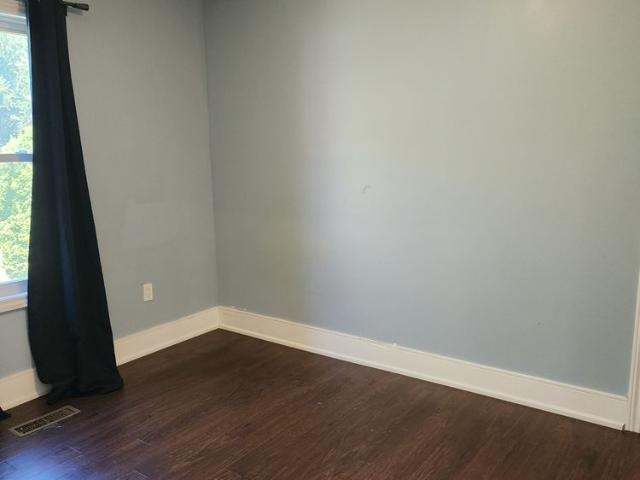 For Lease 206 Caradoc Street, Strathroy Caradoc, Ontario