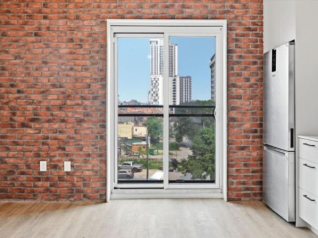 For Lease 206 King Street Unit# 406, Hamilton, Ontario