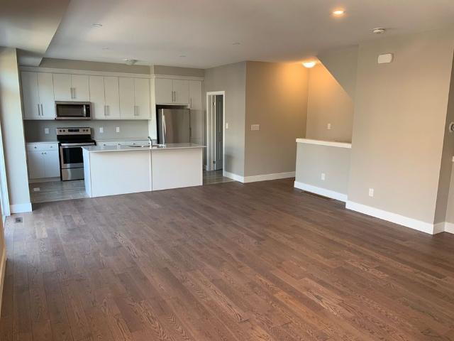 For Lease 2070 Meadowgate Boulevard Unit# 37, London South, Ontario