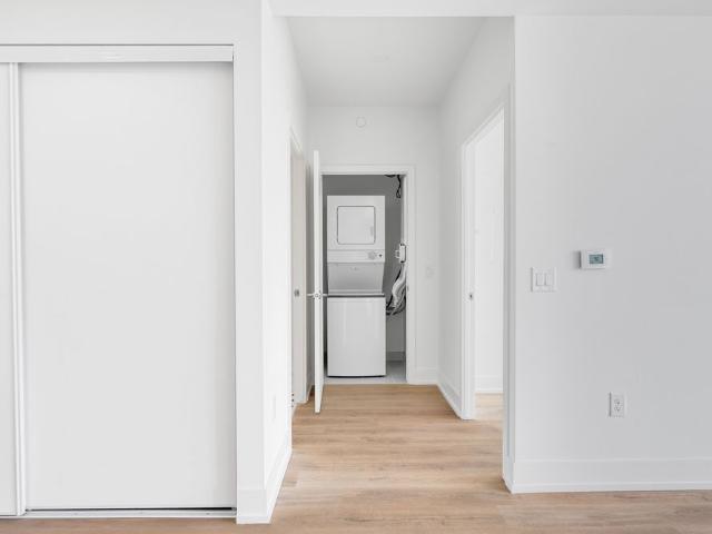 For Lease 2070 SCOTT Street Unit# 1304, Westboro Hampton Park, Ontario