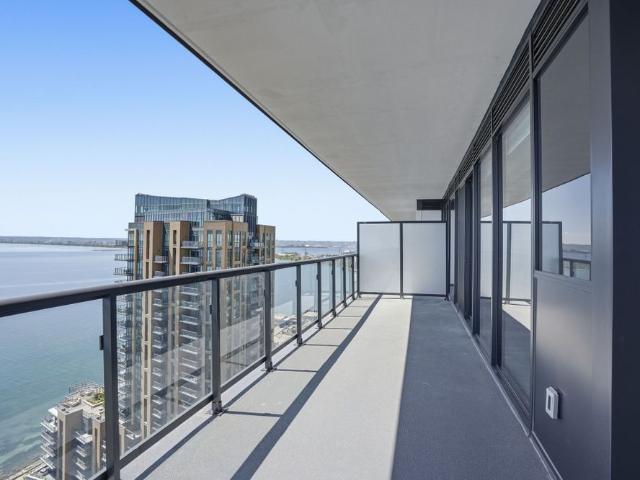 For Lease 2075 Lakeshore Road Unit# 2104, Burlington, Ontario