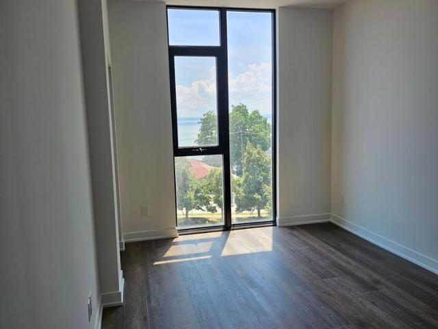 For Lease 2075 Lakeshore Road Unit# 412, Burlington, Ontario