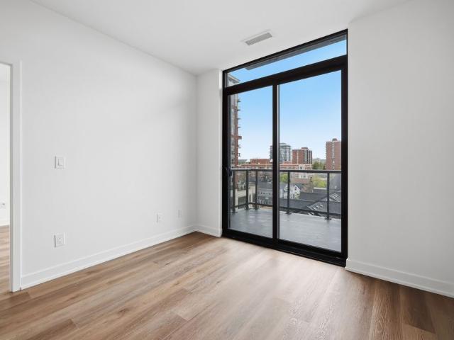 For Lease 2075 Lakeshore Road Unit# 505, Burlington, Ontario