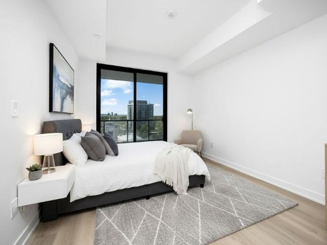 For Lease 2075 Lakeshore Road Unit# 610, Burlington, Ontario