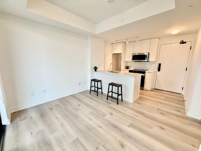 For Lease 2075 Lakeshore Road Unit# 703, Burlington, Ontario