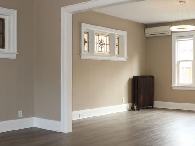 For Lease 207 Oakwood Avenue, Toronto, Ontario