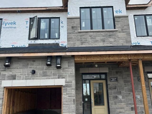 For Lease 207 bankside way Way, Barrhaven, Ontario