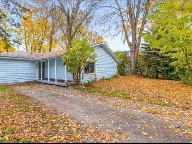 For Lease 207 Bayview Avenue, Georgina, Ontario