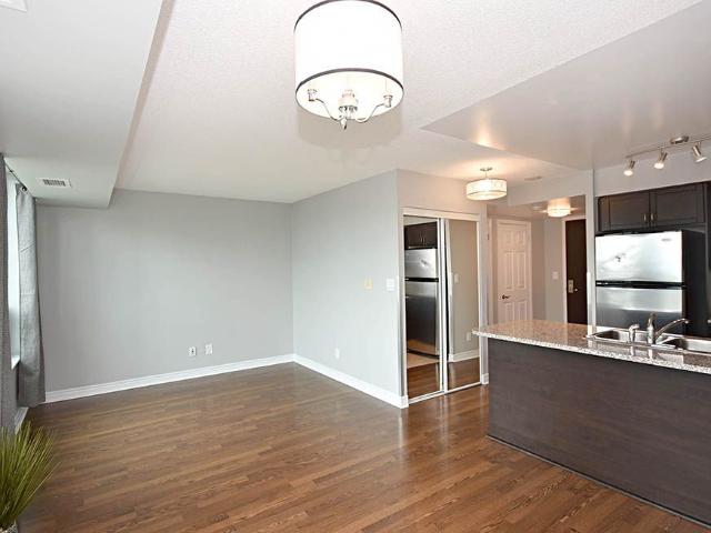For Lease 208 Enfield Place Unit# 2301, Mississauga, Ontario