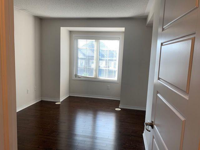 For Lease 208 Sarah Cline Drive, Oakville, Ontario