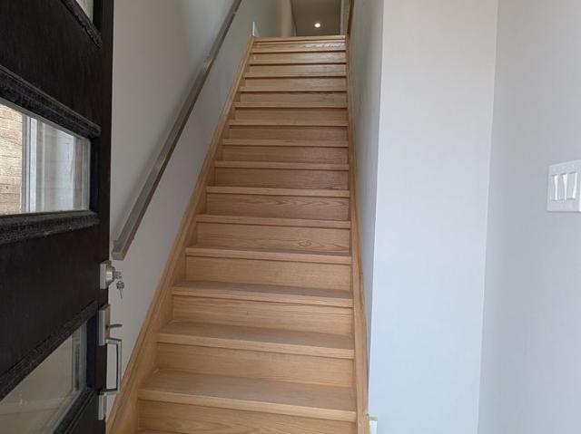 For Lease 2099 A Dufferin Street Unit# Second floor, Toronto, Ontario