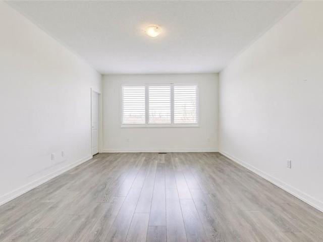 For Lease 209 Fowley Drive, Oakville, Ontario