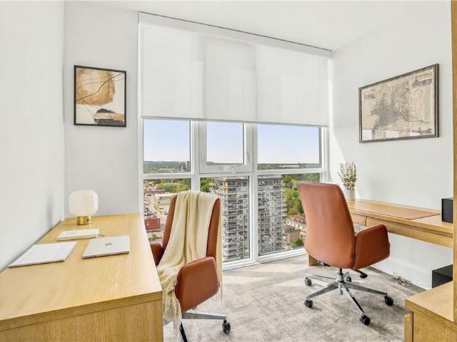 For Lease 2007 JAMES Street Unit# 2004, Burlington, Ontario