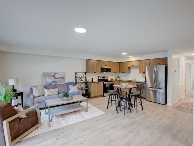 For Lease 200 Brantwood Park Road Unit# 9, Brantford, Ontario