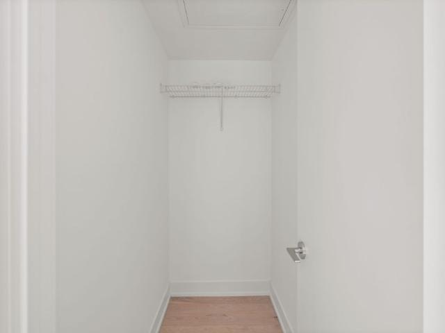 For Lease 200 Keewatin Avenue Unit# 102, Toronto, Ontario