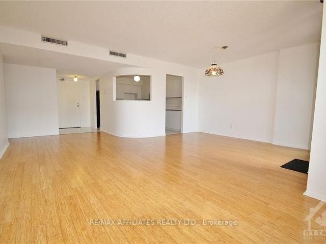 For Lease 200 Lafontaine Avenue Unit# 304, Vanier and Kingsview Park, Ontario