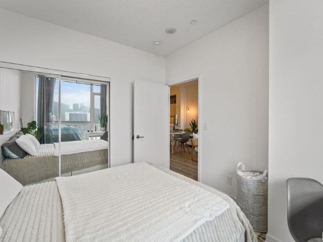 For Lease 200 Sackville Street Unit# 1106, Toronto, Ontario