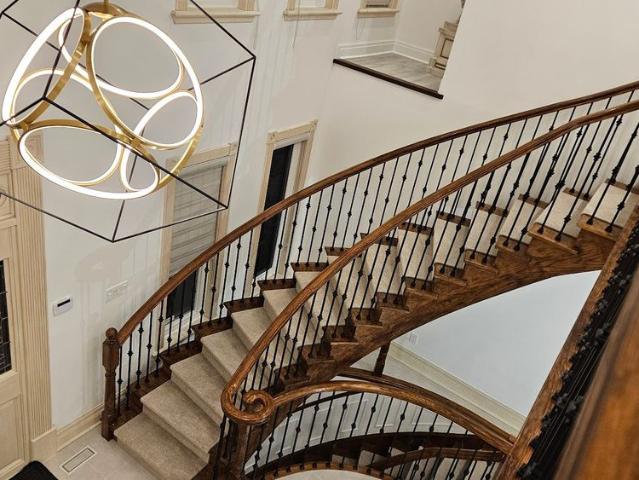 For Lease 200 The Bridle Path, Toronto, Ontario