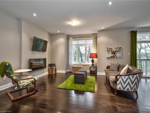 For Lease 2012 DEERVIEW Common, Oakville, Ontario