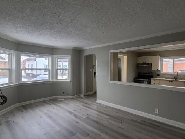For Lease 201 Celina Street Unit# Upper, Oshawa, Ontario
