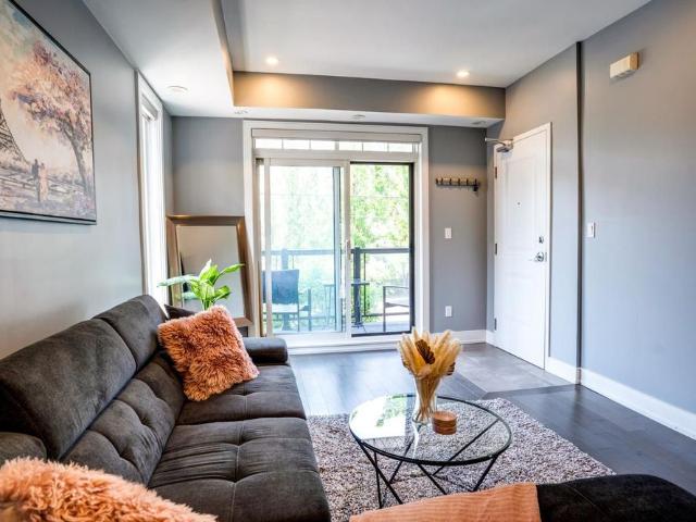 For Lease 201 Pine Grove Rd Road Unit# 426, Vaughan, Ontario