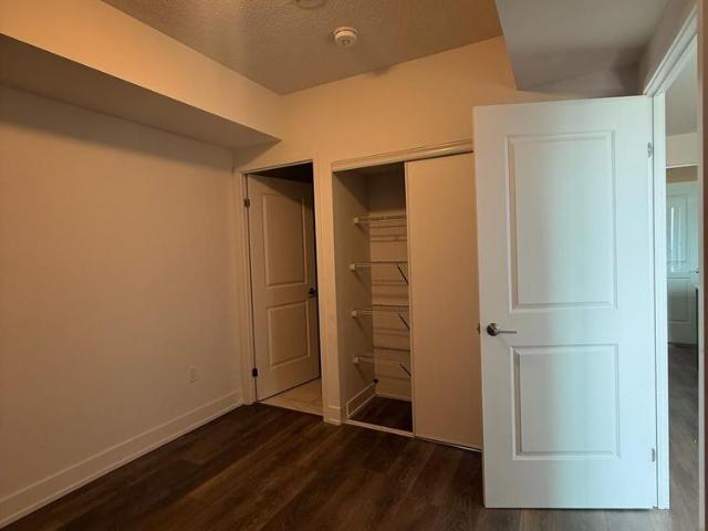 For Lease 202 Burnhamthorpe Road Unit# 2101, Mississauga, Ontario