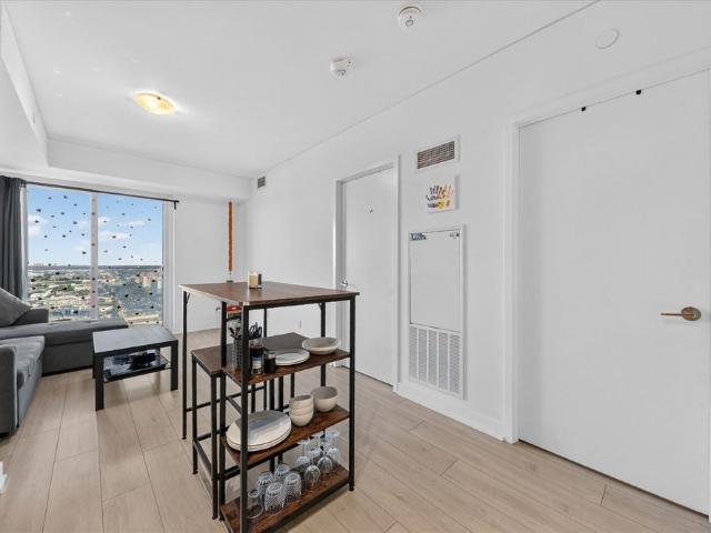 For Lease 2031 Kennedy Road Unit# 2715, Toronto, Ontario