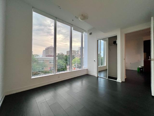 For Lease 203 College Street Unit# 402, Toronto, Ontario