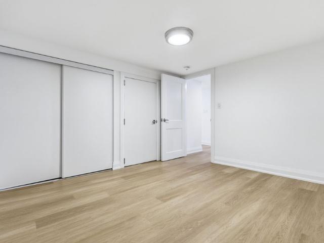 For Lease 203 Park Road Unit# Lower, Oshawa, Ontario