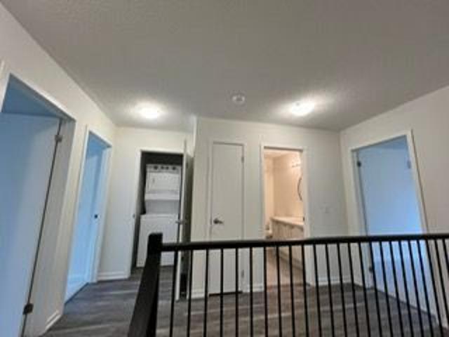 For Lease 20 Cleveland Common, Cambridge, Ontario