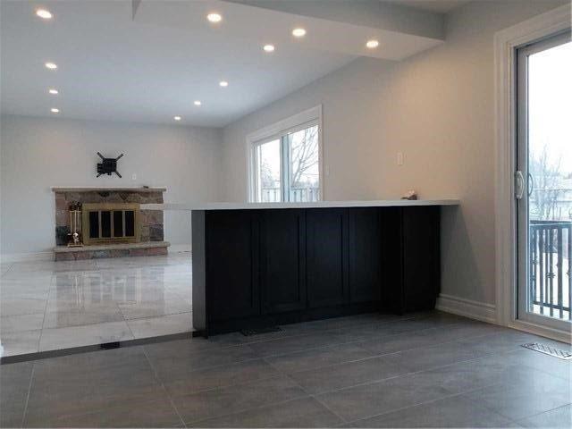 For Lease 20 Apollo Drive, Toronto, Ontario