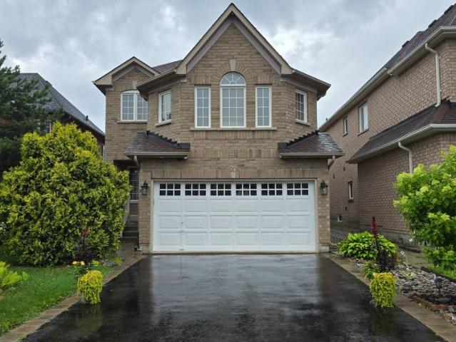For Lease 20 Aztec Court, Richmond Hill, Ontario