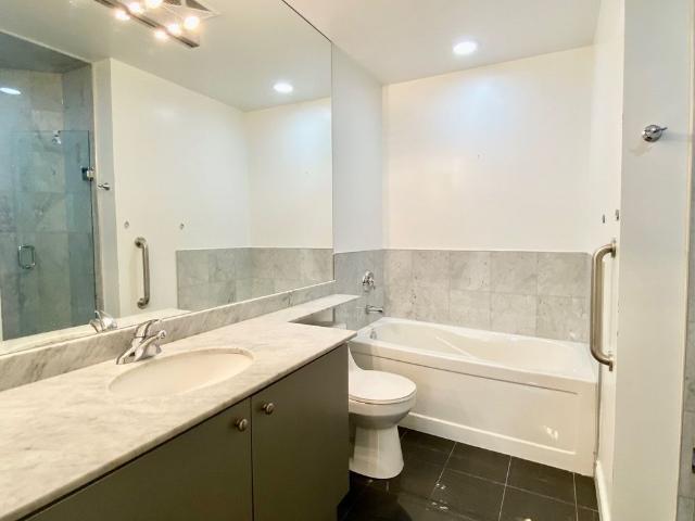 For Lease 20 Bloorview Place Unit# 1604, Toronto, Ontario