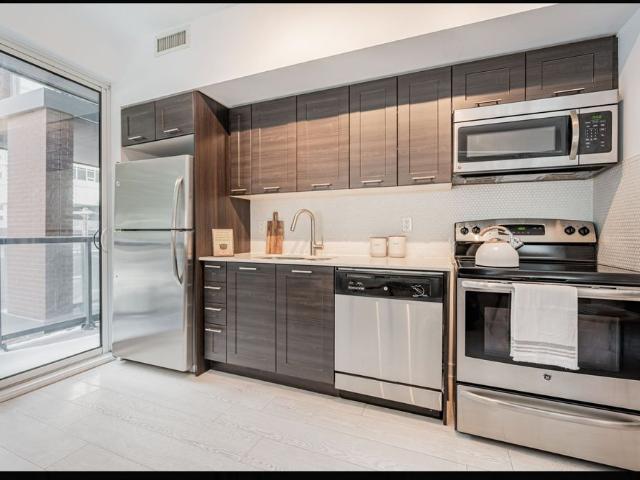 For Lease 20 Bruyeres Mews Unit# 305, Toronto, Ontario