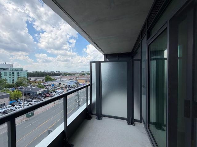 For Lease 20 Deans Drive Unit# 516, Toronto, Ontario