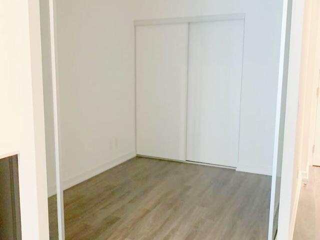For Lease 20 Edward Street Unit# 610, Toronto, Ontario