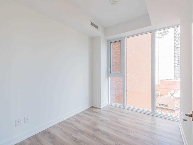 For Lease 20 Edward Street Unit# 717, Toronto, Ontario
