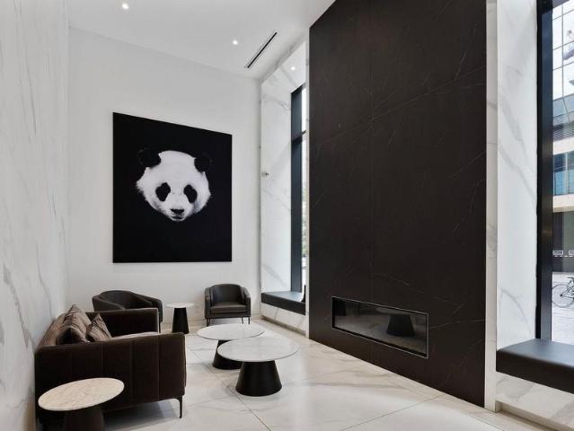 For Lease 20 Edward Street Unit# 922, Toronto, Ontario
