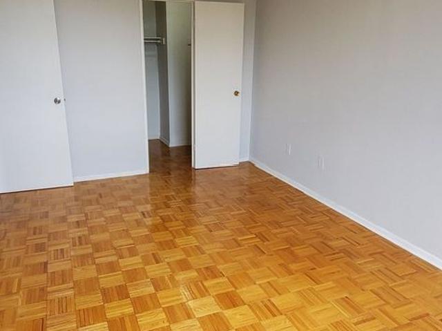 For Lease 20 Edgecliff Golfway Unit# 1202, Toronto, Ontario