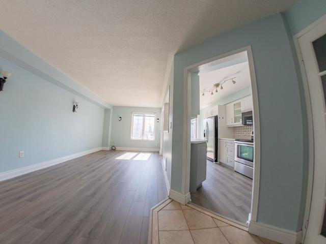 For Lease 20 Oglevie Drive, Whitby, Ontario