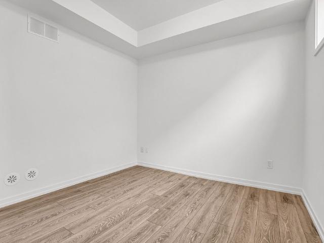For Lease 20 Lytham Green Circle Unit# 15, Newmarket, Ontario