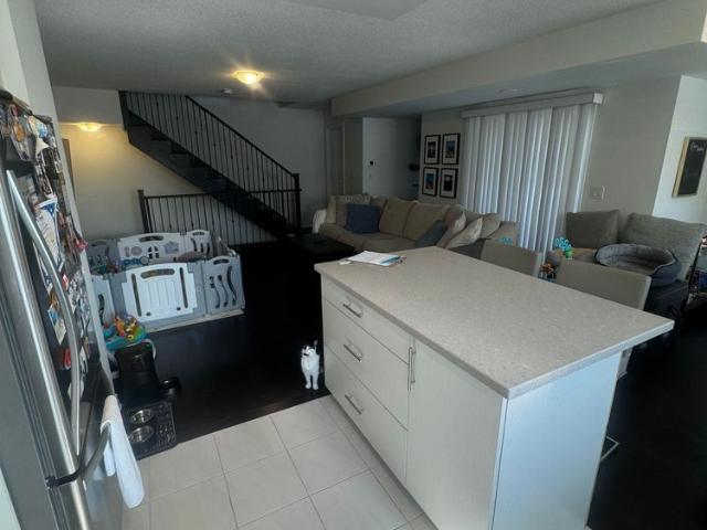 For Lease 20 Mappin Way, Whitby, Ontario